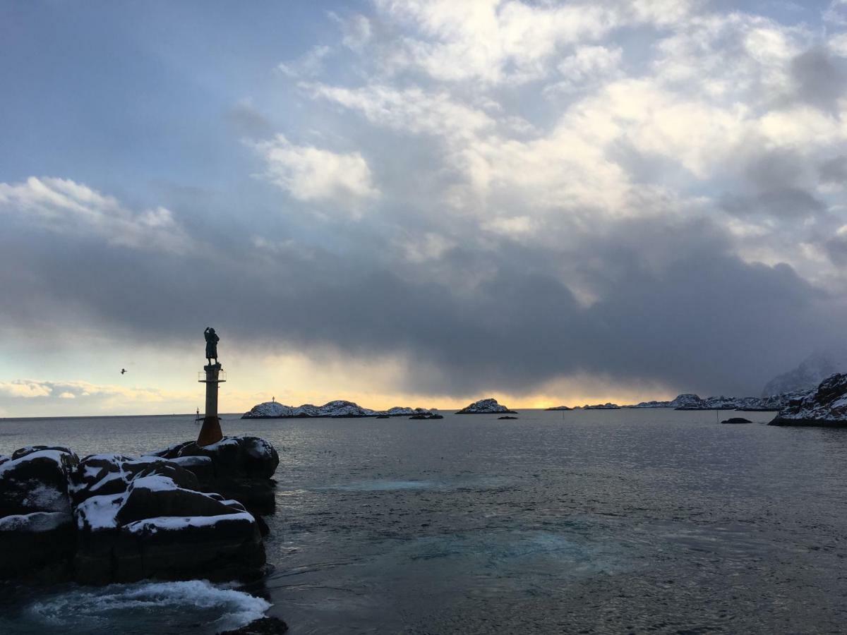 Svinøya, hyggelig leilighet Svolvær Eksteriør bilde