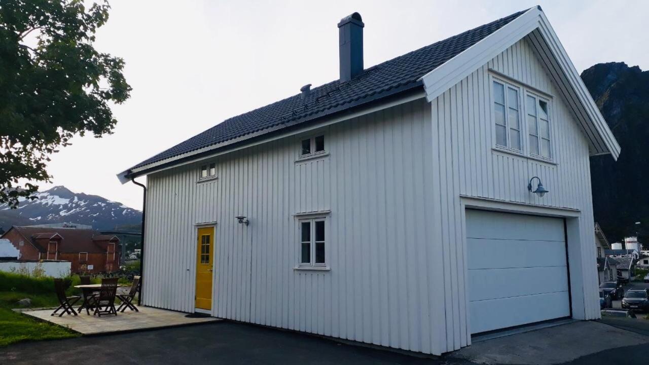 Svinøya, hyggelig leilighet Svolvær Eksteriør bilde